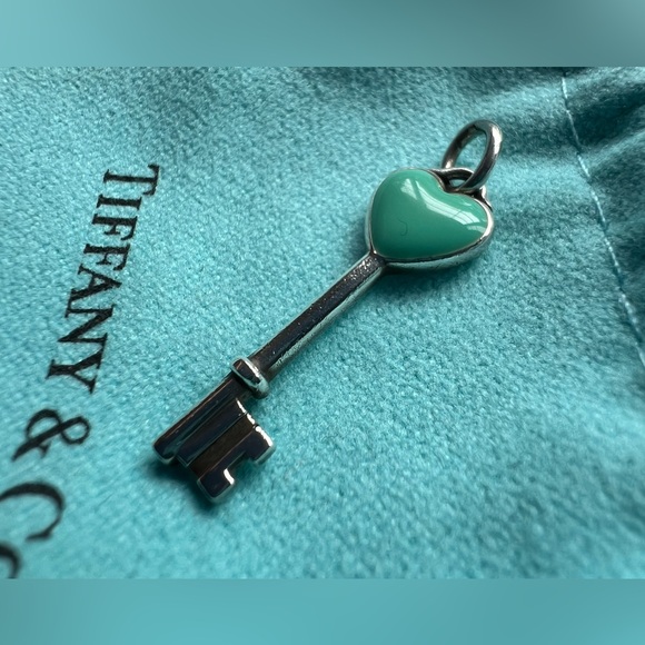 Vintage Tiffany & Co. heart key - Picture 3 of 5